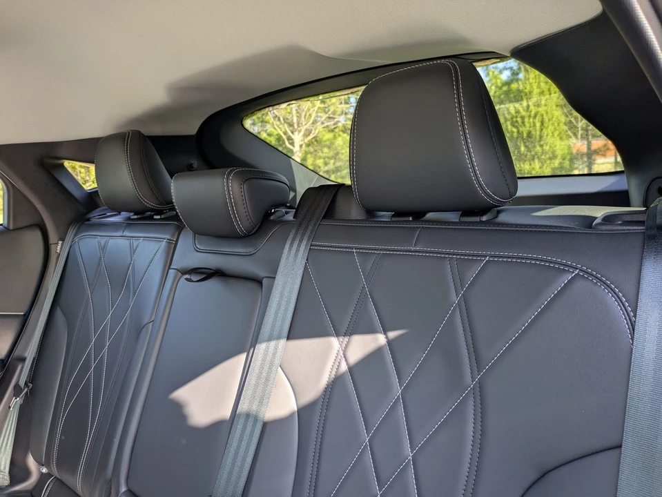 2025 Ford Mustang Mach-E - Image 29 of 31