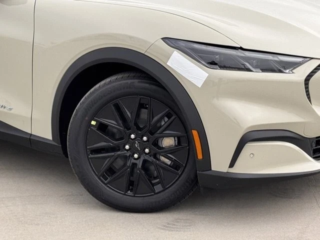 2025 Ford Mustang Mach-E - Image 4 of 12