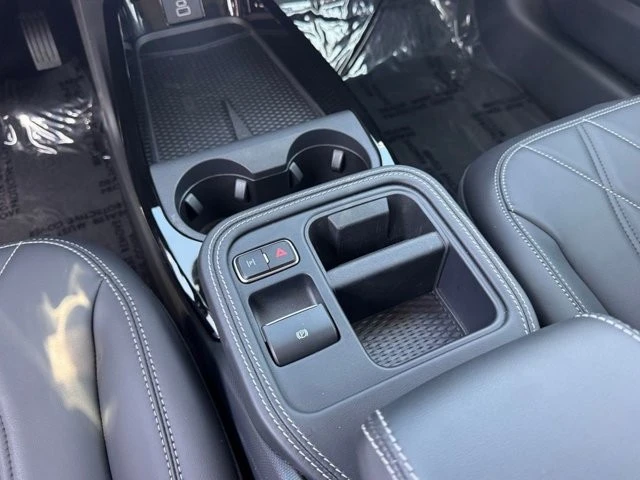 2025 Ford Mustang Mach-E - Image 24 of 30