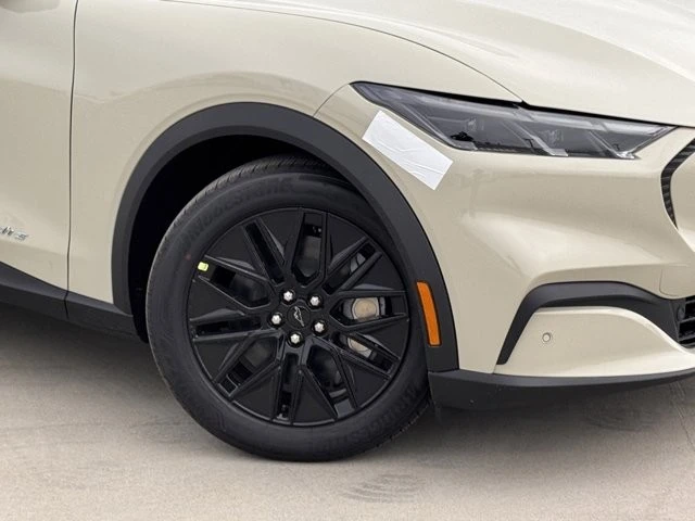 2025 Ford Mustang Mach-E - Image 4 of 12