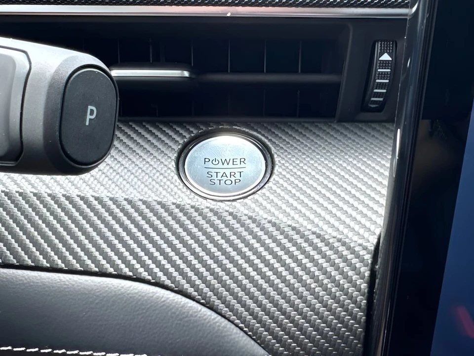 2025 Ford Mustang Mach-E - Image 24 of 31
