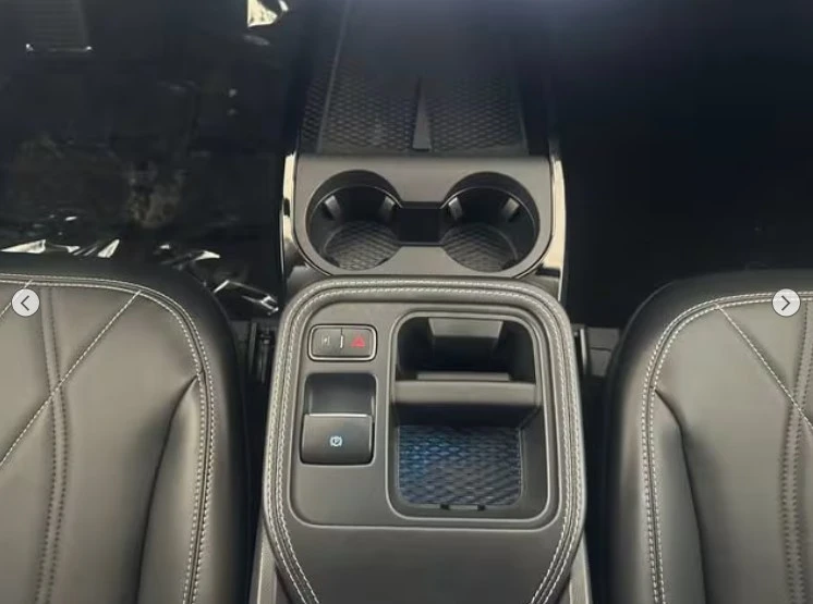 2025 Ford Mustang Mach-E - Image 13 of 13