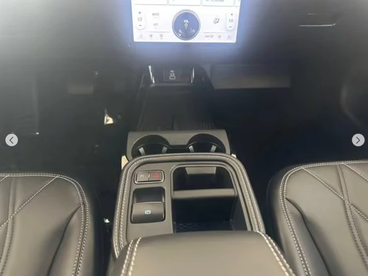 2025 Ford Mustang Mach-E - Image 10 of 13
