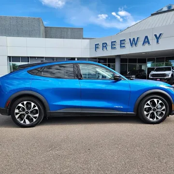 2025 Ford Mustang Mach-E Select