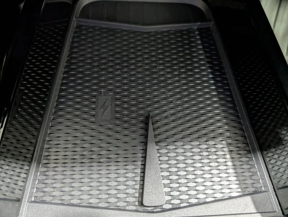 2025 Ford Mustang Mach-E - Image 7 of 20