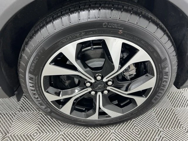 2025 Ford Mustang Mach-E - Image 10 of 20