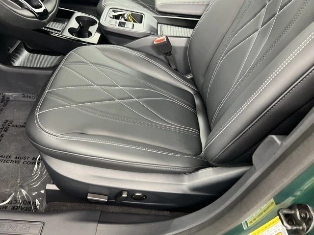 2025 Ford Mustang Mach-E - Image 14 of 20
