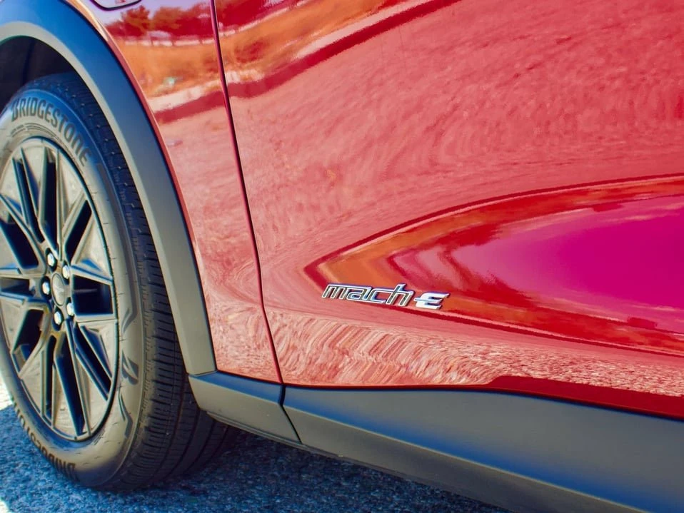 2025 Ford Mustang Mach-E - Image 9 of 10