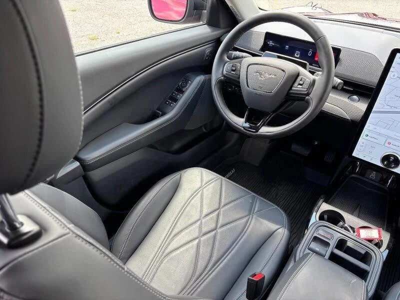 2025 Ford Mustang Mach-E - Image 14 of 20
