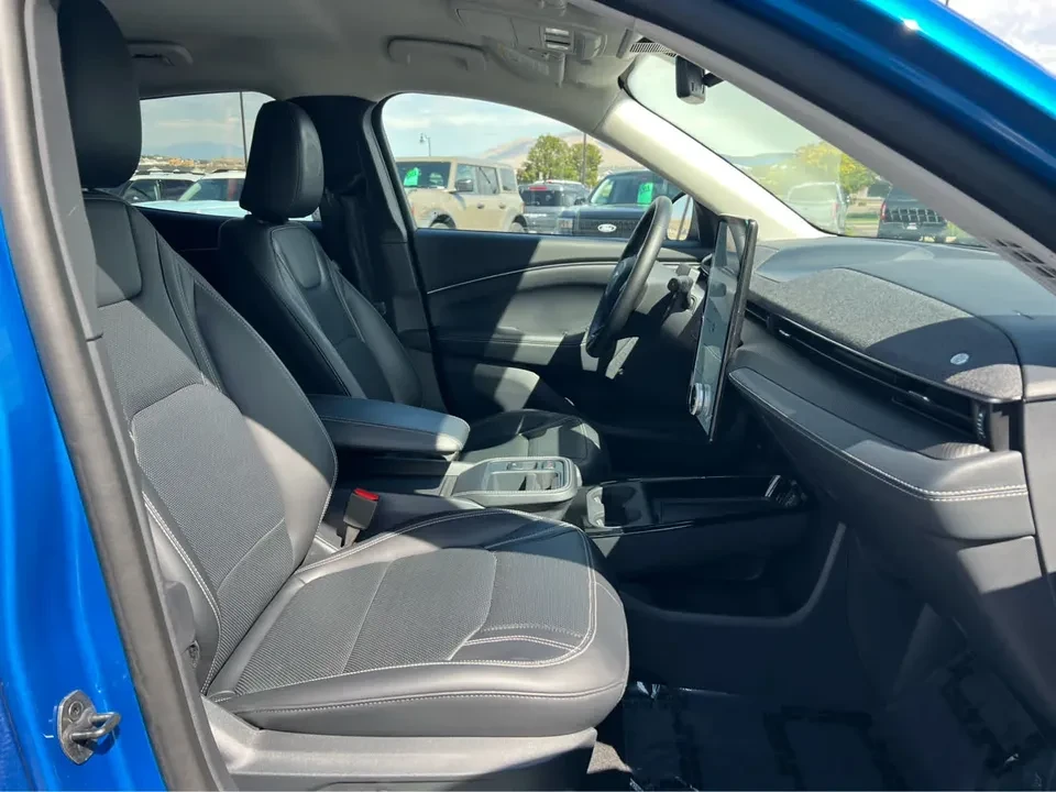 2025 Ford Mustang Mach-E - Image 7 of 9