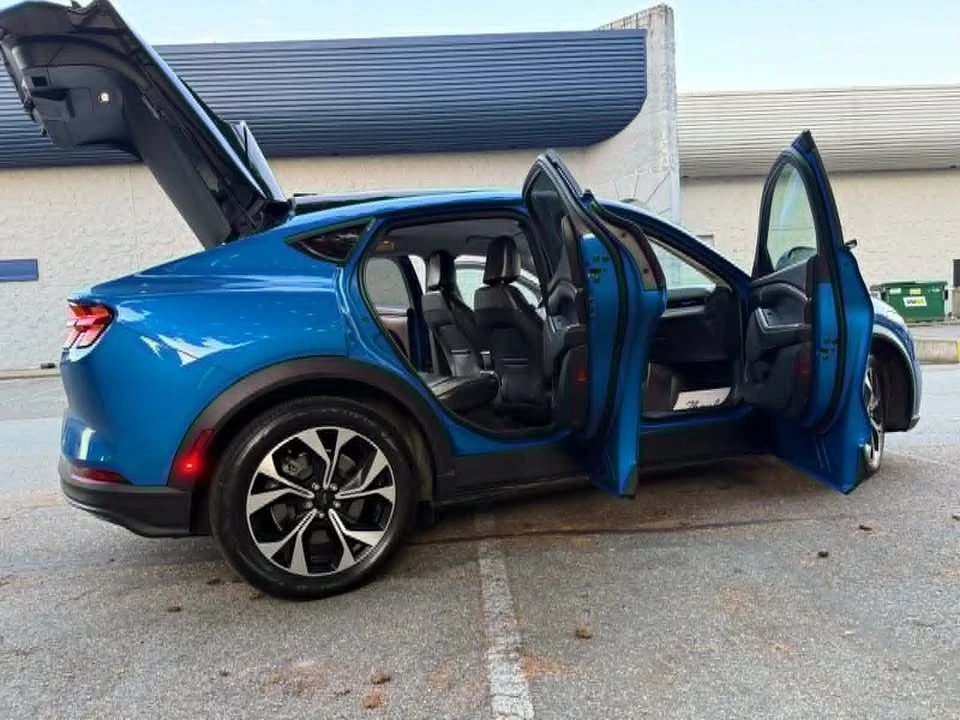 2025 Ford Mustang Mach-E - Image 11 of 17