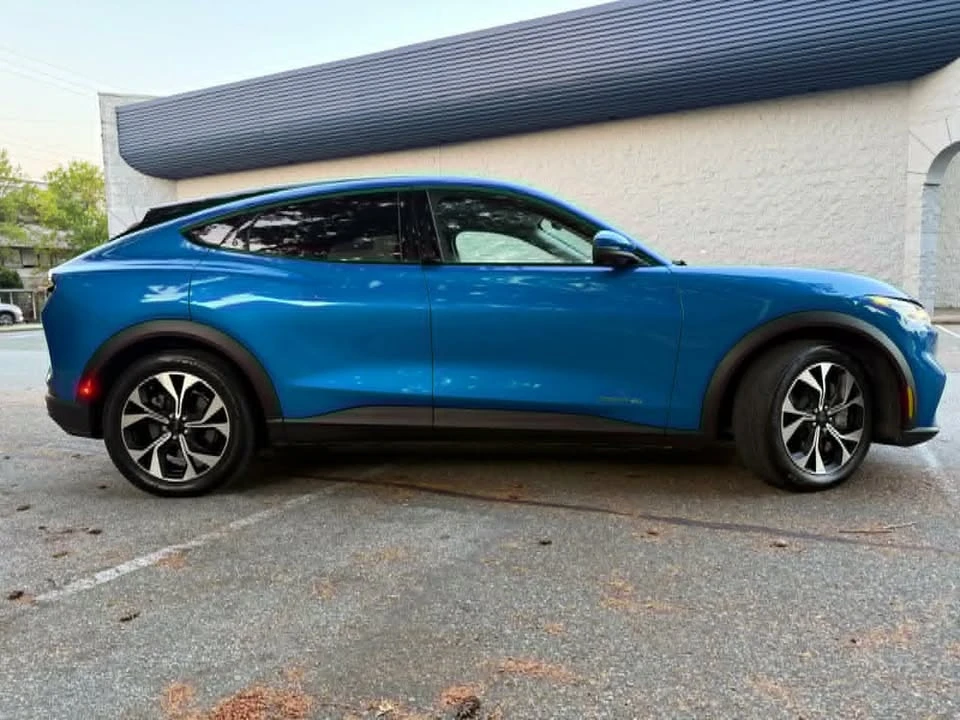2025 Ford Mustang Mach-E - Image 2 of 17