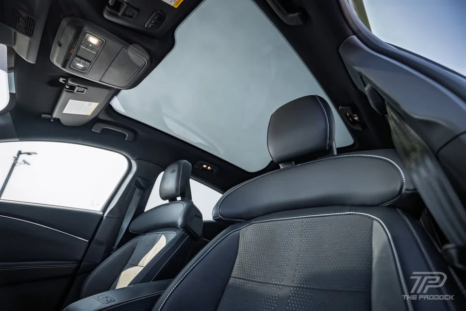 2025 Ford Mustang Mach-E - Image 17 of 20