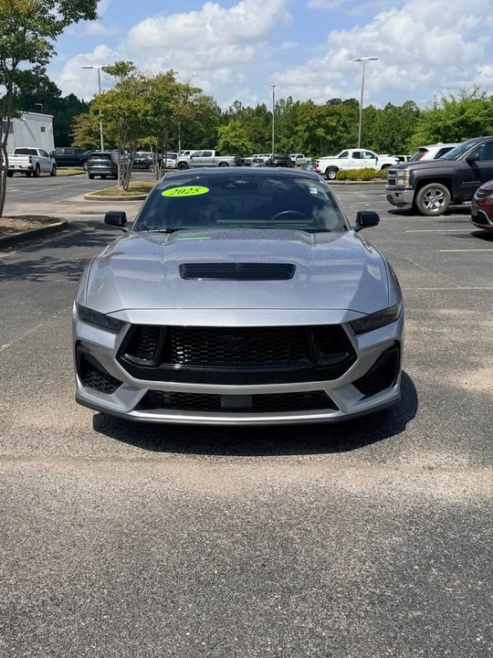 2025 Ford S650 Mustang - Image 2 of 6
