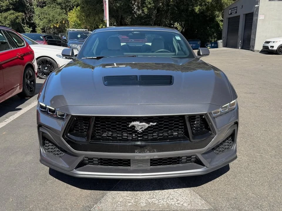 2025 Ford S650 Mustang - Image 2 of 20