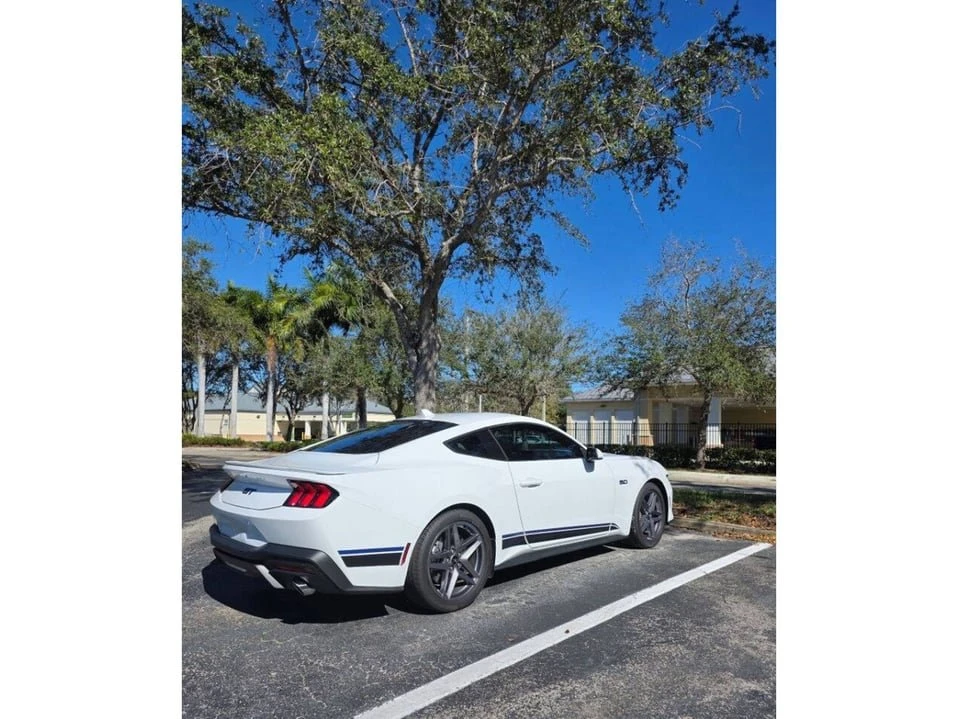 2025 Ford S650 Mustang - Image 6 of 16