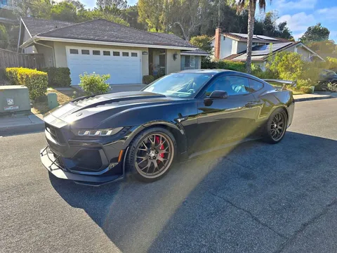 2025 Ford Mustang GT Premium Fastback