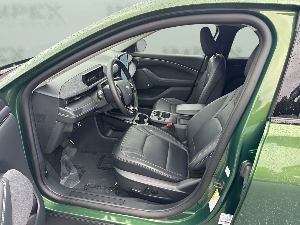 2025 Ford S650 Mustang - Image 9 of 31