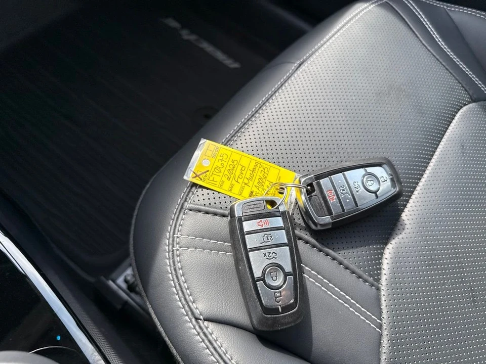 2025 Ford S650 Mustang - Image 5 of 5