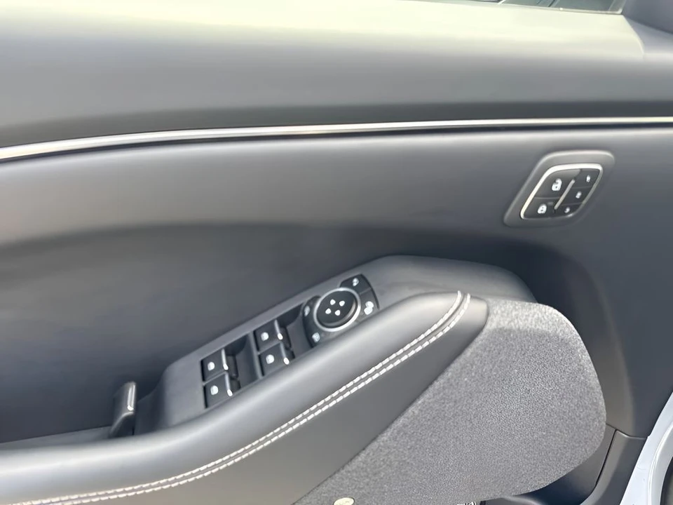 2025 Ford S650 Mustang - Image 17 of 22