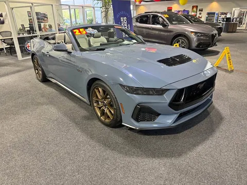 2025 Ford Mustang Premium