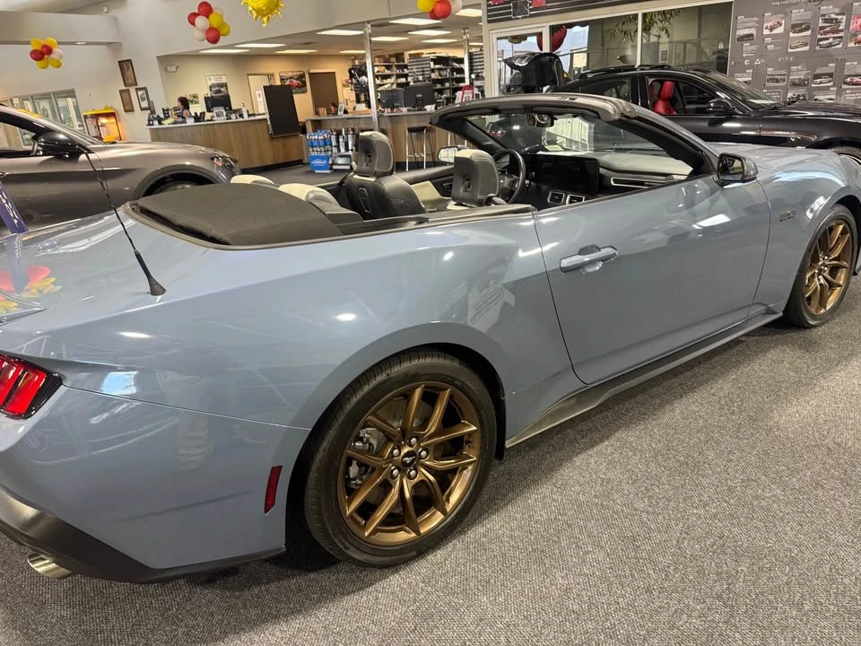 2025 Ford S650 Mustang - Image 3 of 5