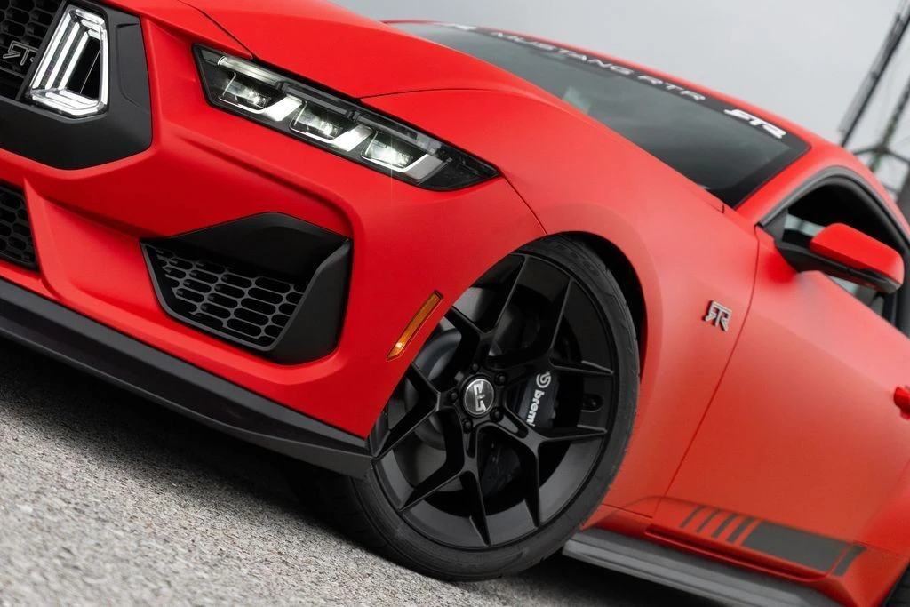 2025 Ford Mustang - Image 15 of 27