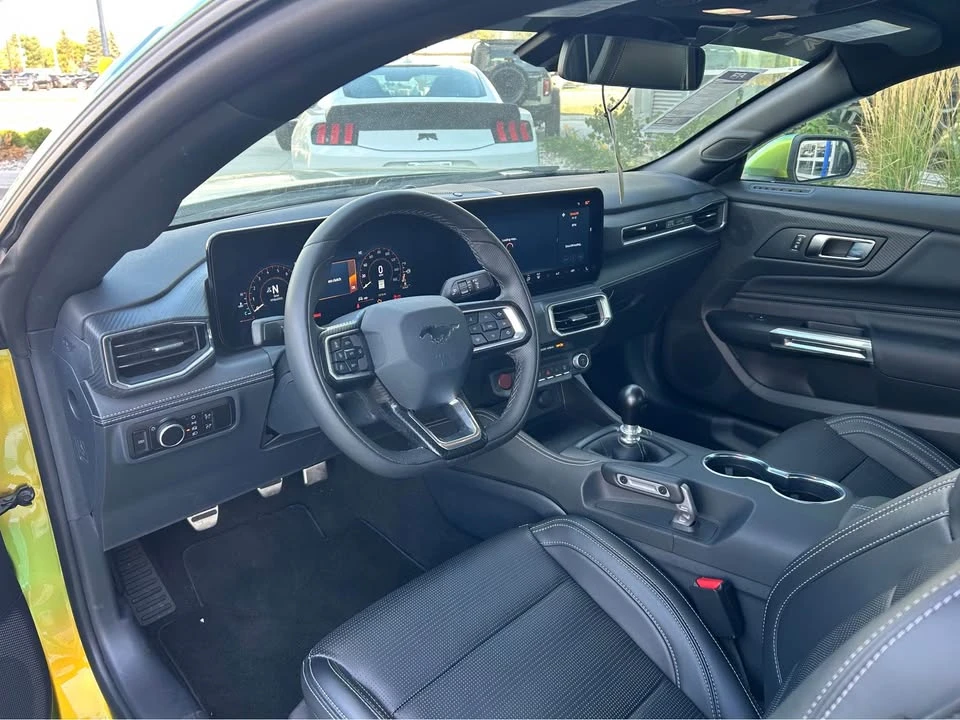 2025 Ford S650 Mustang - Image 9 of 15