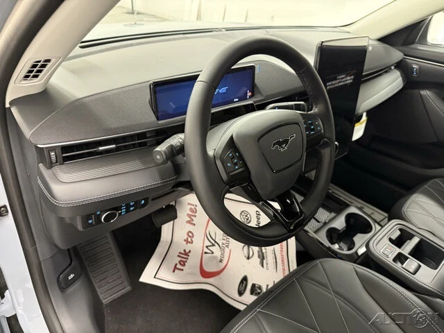 2025 Ford S650 Mustang - Image 11 of 12