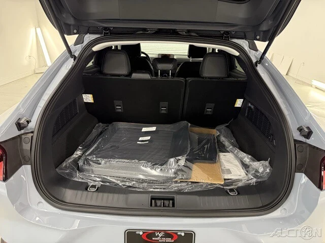 2025 Ford S650 Mustang - Image 7 of 12
