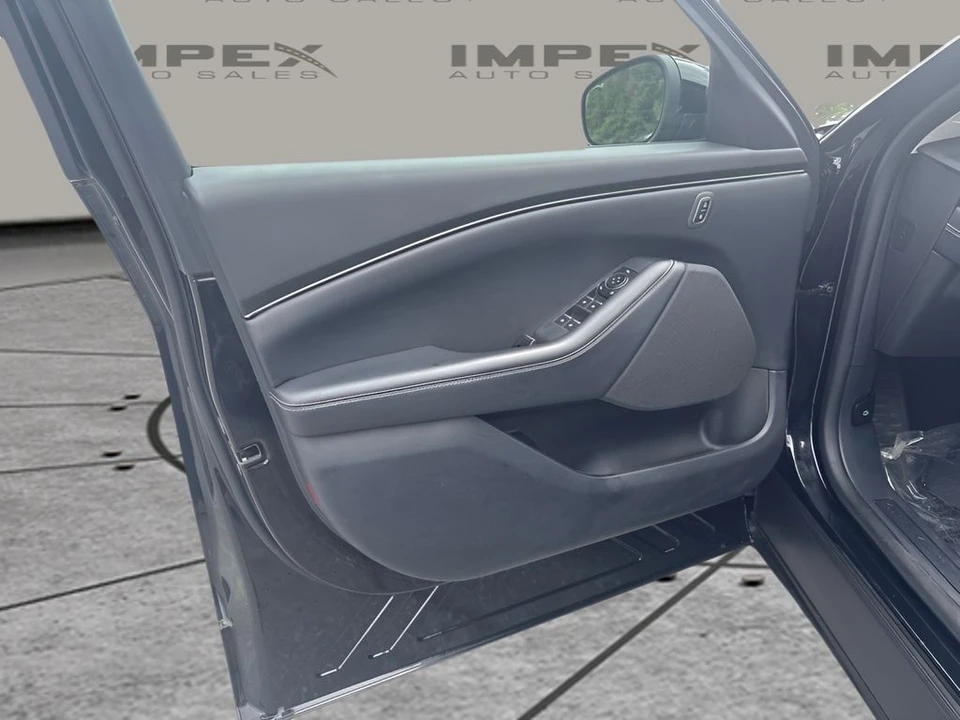 2025 Ford S650 Mustang - Image 17 of 24