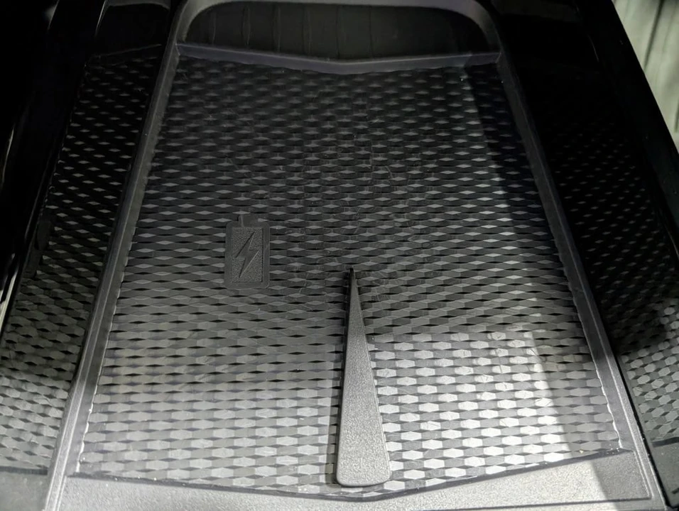 2025 Ford S650 Mustang - Image 7 of 28
