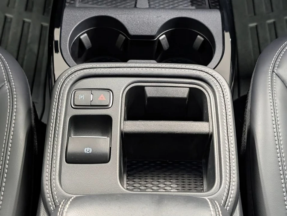 2025 Ford S650 Mustang - Image 6 of 28