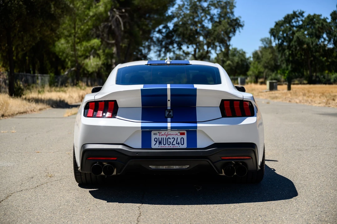 2025 Ford Shelby Mustang - Image 7 of 31