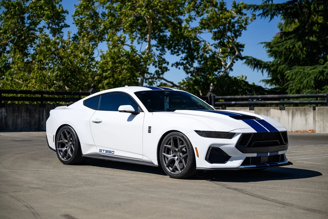2025 Ford Shelby Mustang - Image 26 of 31