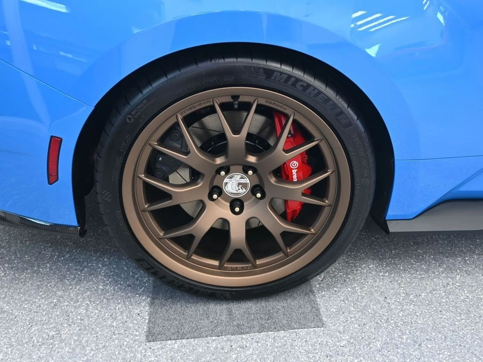 2025 Ford Shelby Mustang - Image 12 of 21