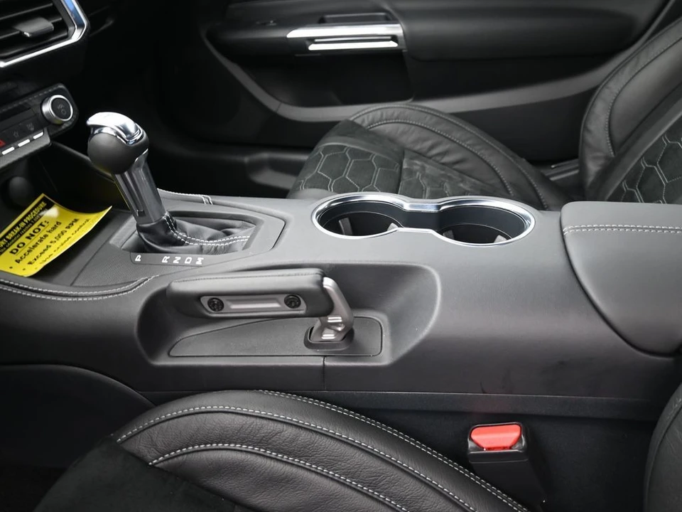 2025 Ford Shelby Mustang - Image 27 of 31