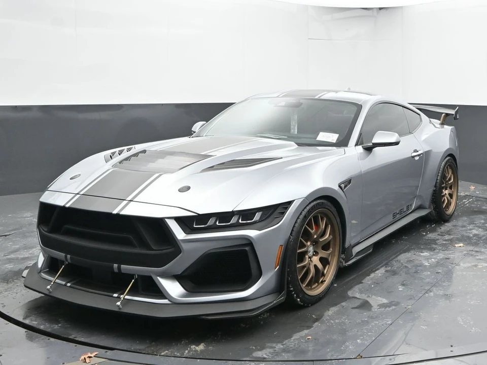 2025 Ford Shelby Mustang - Image 4 of 31