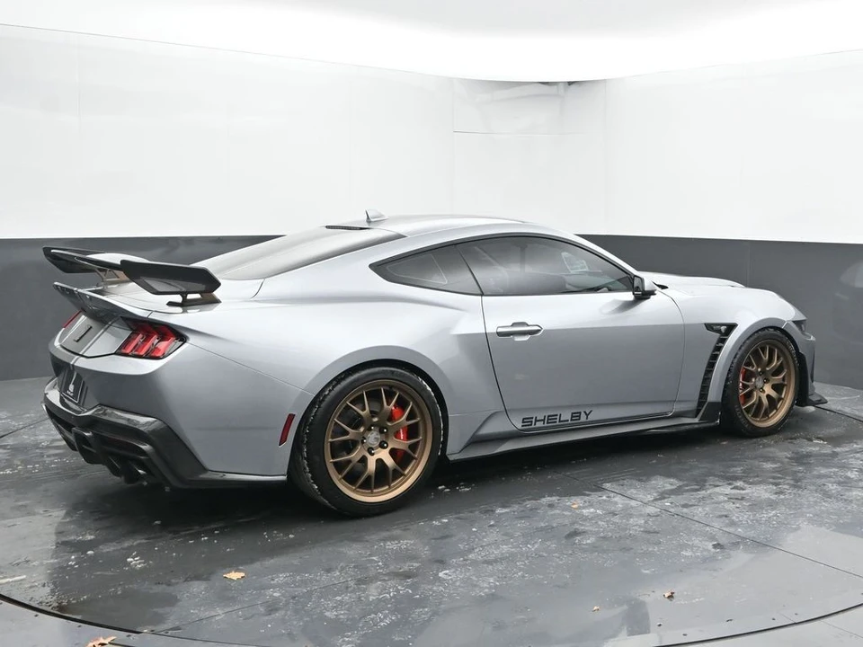 2025 Ford Shelby Mustang - Image 8 of 31