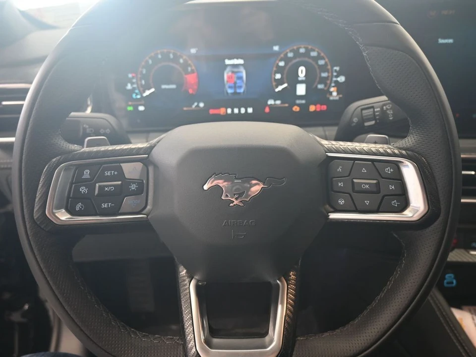 2025 Ford Shelby Mustang - Image 18 of 21