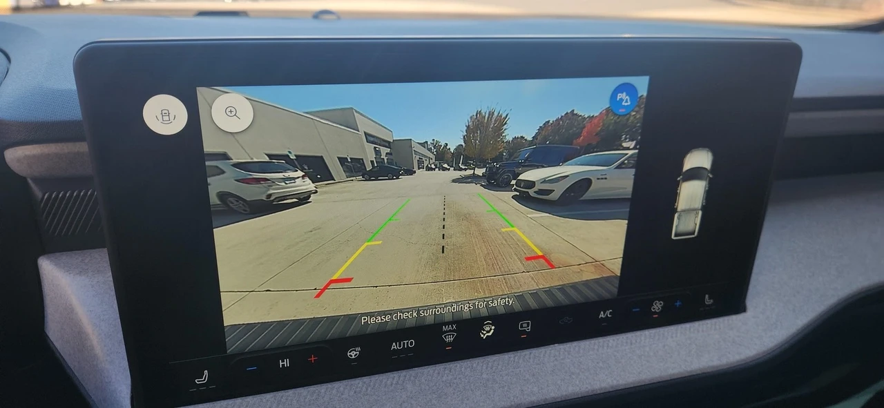 2025 Ford Maverick - Image 20 of 21