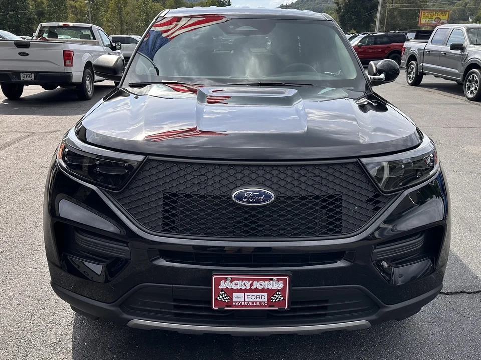 2025 Ford Explorer 6th Gen - Image 3 of 12