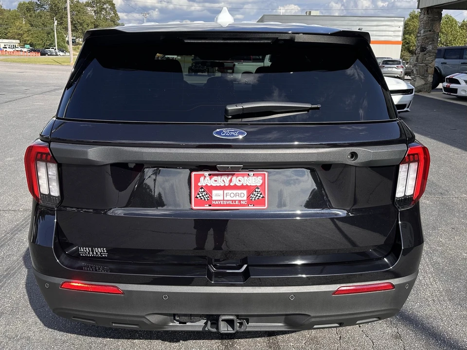 2025 Ford Explorer 6th Gen - Image 7 of 12