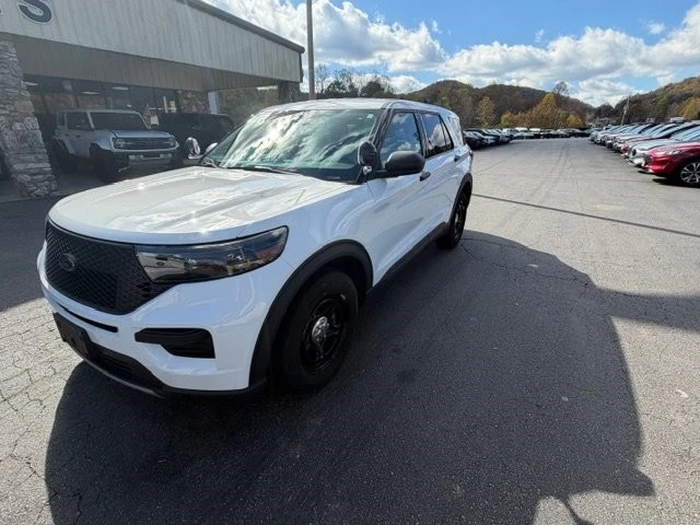 2025 Ford Explorer 6th Gen - Image 3 of 12