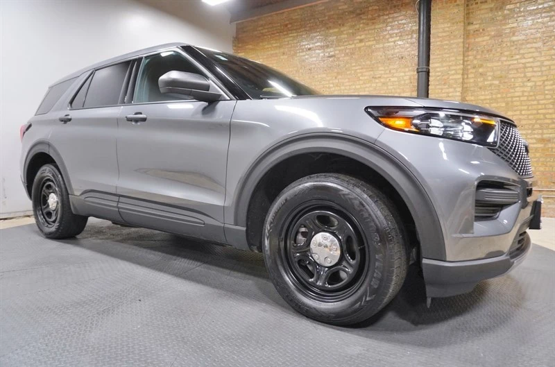 2025 Ford Explorer 6th Gen - Image 8 of 21
