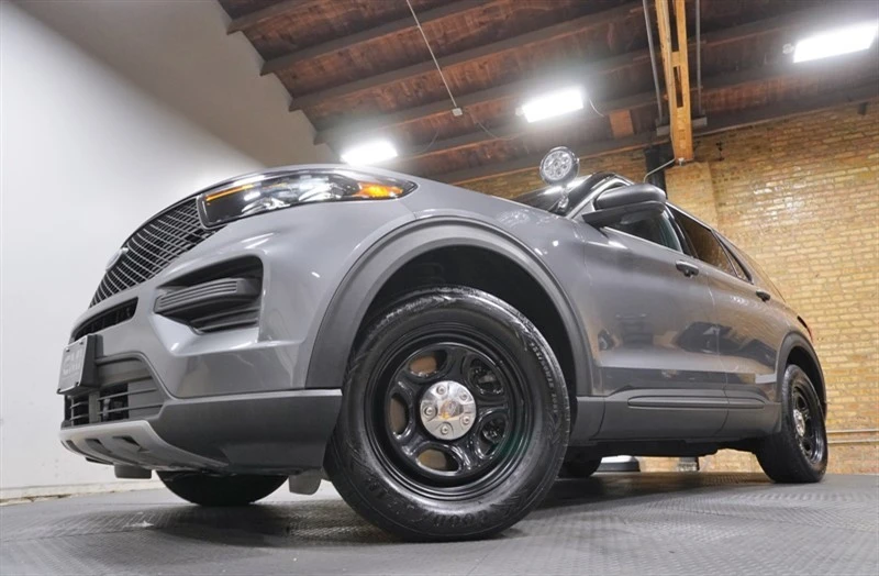 2025 Ford Explorer 6th Gen - Image 3 of 21