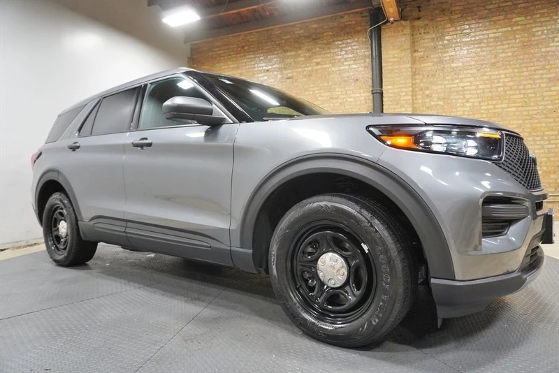2025 Ford Explorer 6th Gen - Image 9 of 21