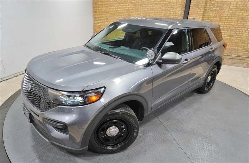 2025 Ford Explorer 6th Gen - Image 2 of 21