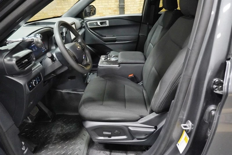 2025 Ford Explorer 6th Gen - Image 21 of 21
