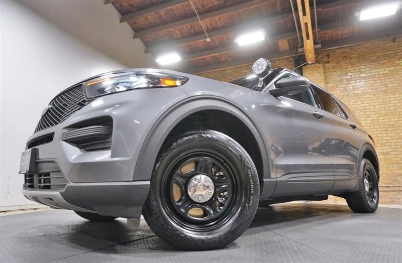 2025 Ford Explorer 6th Gen - Image 3 of 21